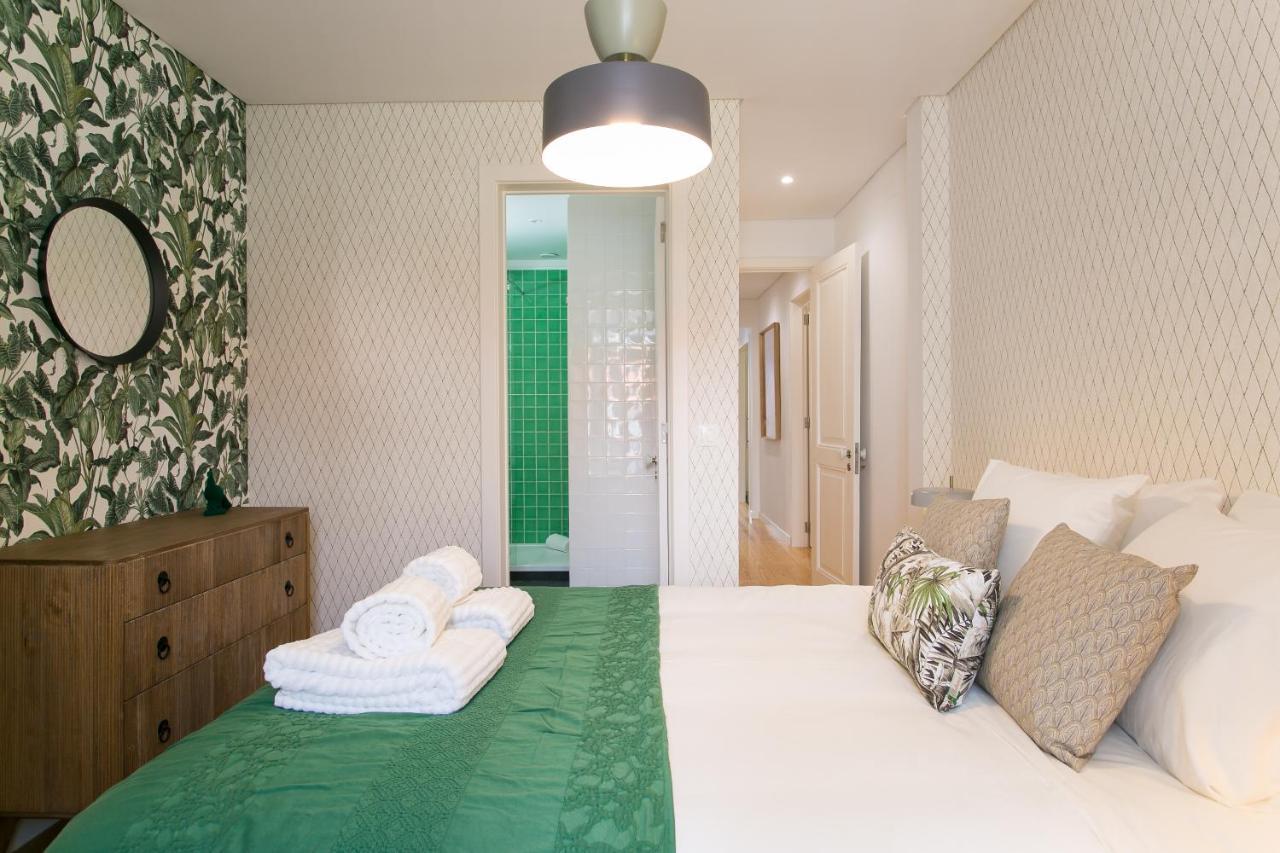 Lisbon Luxury Retreat! 2 Suites, Balcony & Views!! Exterior photo